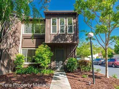 Main picture of 2319 Lava Dr