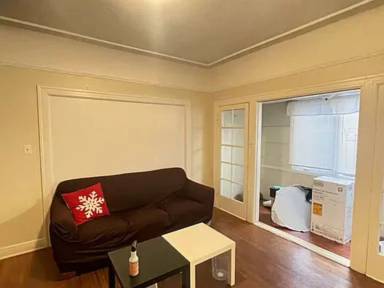 Main picture of 2674 Ellendale Pl