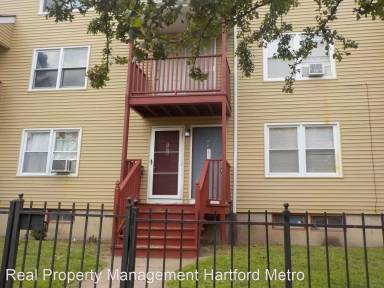 Main picture of 141 Clark St