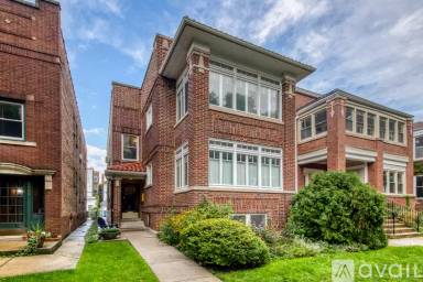 Main picture of 4710 N Talman Ave