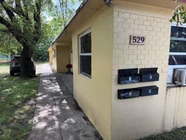 Main picture of 529 NW 8th Ave