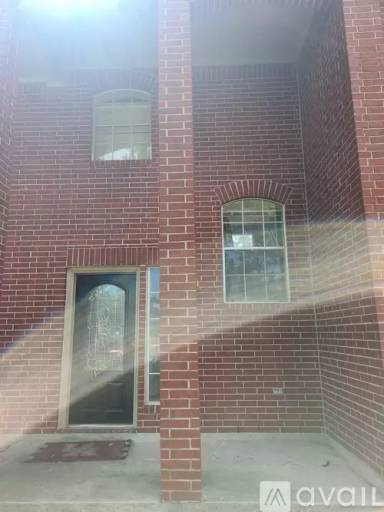 Main picture of 2922 Glen Cullen Ln