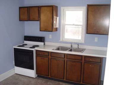 Main picture of 24 Poplar St