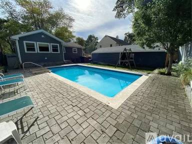 Main picture of 133 May St