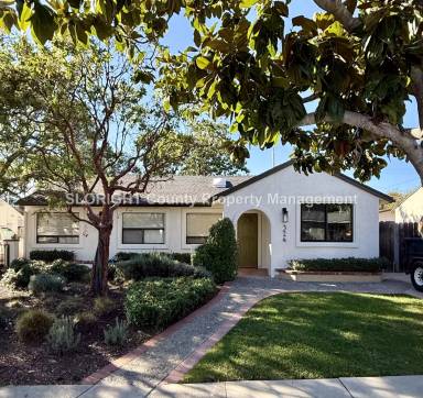 Main picture of 324 Cuesta Dr