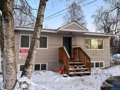 Main picture of 1531 Juneau St