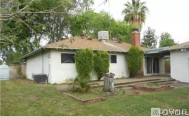 Main picture of 1481 N Riverside Ave