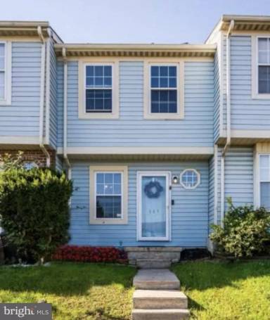 Main picture of 809 W Spring Meadow Ct