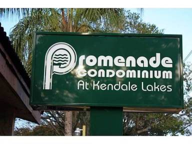 Main picture of Promanade Condominiums at Kendall Lake