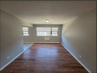 Main picture of 8201 S Maryland Ave