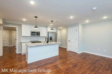 Main picture of 1710 Cambridge St