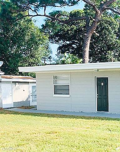 Main picture of 1956 McMullen Rd