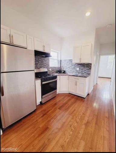 Main picture of 203 Garfield Ave