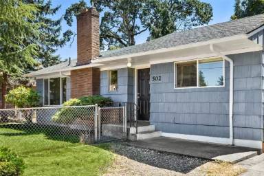 Main picture of 502 120th St S