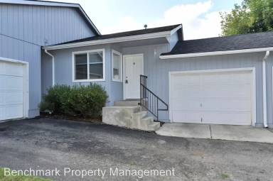 Main picture of 931 E Spruce Ave