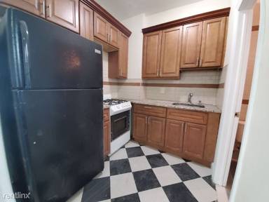 Main picture of 225 Duncan Ave