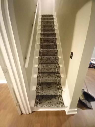 Main picture of 613 N 10th St