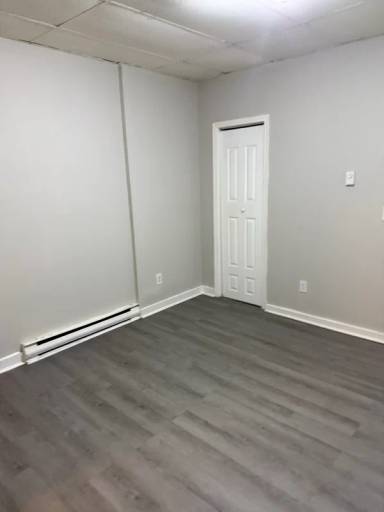 Main picture of 260 N Commerce Ave