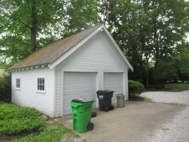 Main picture of 142 E Bridge St