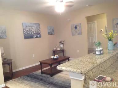Main picture of 505 S Main St