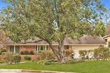 Main picture of 1636 Kiltartan Dr