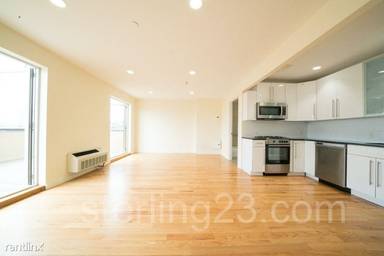 Main picture of 2315 Astoria Blvd