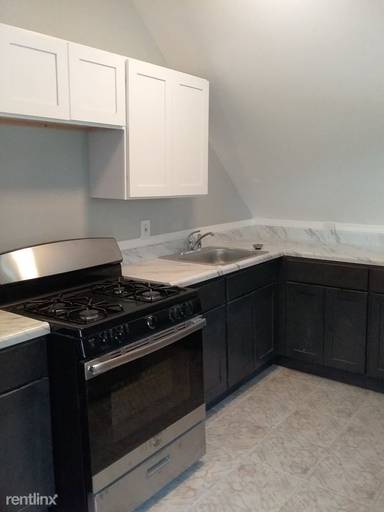 Main picture of 440 Summer Ave