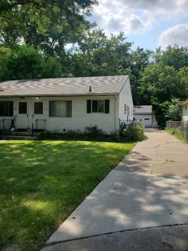 Main picture of 709 Newport Pl