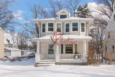 Main picture of 855 Roanoke Rd