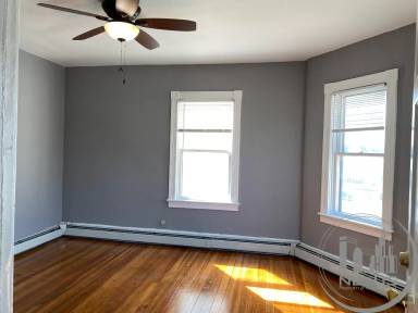 Main picture of 34 Berkley St