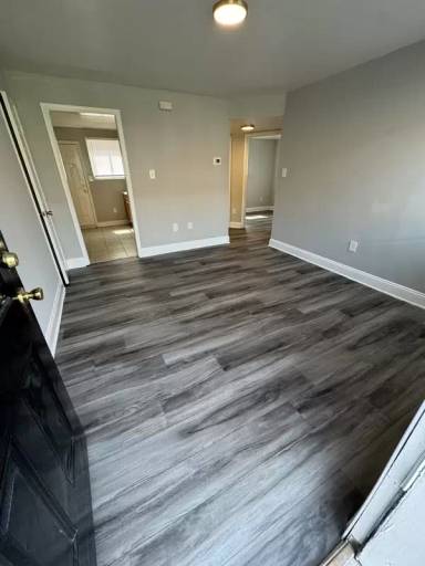 Main picture of 2100 Phaup St