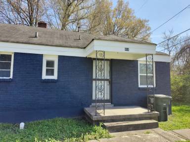 Main picture of 864 N Dunlap St