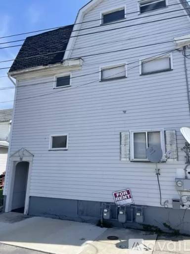 Main picture of 91 I St