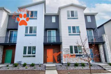 Main picture of 1022 W 430 S