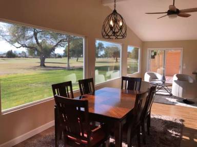 Main picture of 10046 W Lakeview Cir N