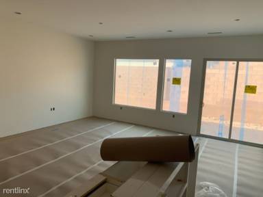 Main picture of 1252 W Copeland Dr