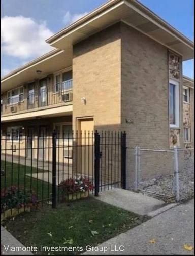 Main picture of 5640 S Kedzie Ave