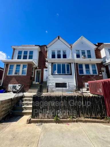 Main picture of 4584 G St