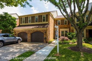 Main picture of 11219 Empire Ln