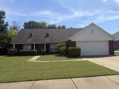 Main picture of 1136 Hallwood Ln