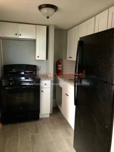 Main picture of 623 W Main St