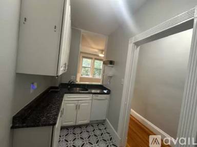 Main picture of Strathmore Road Apartments