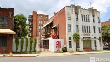 Main picture of 710 Crockett St