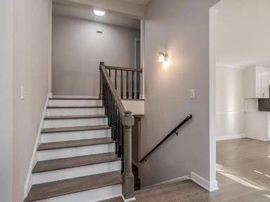 Main picture of 122 Lansdowne Rd