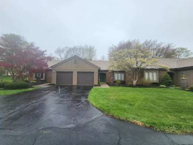 Main picture of 838 York Ave