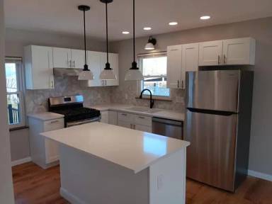 Main picture of 5636 Biscayne Ave