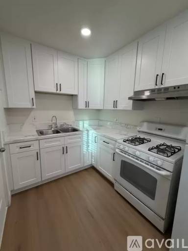 Main picture of 2702 Highland Ave