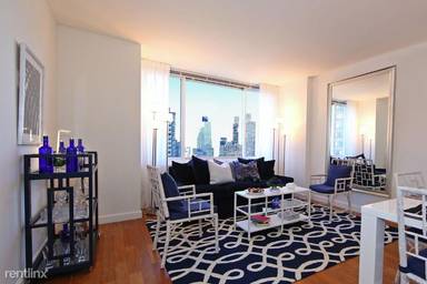 Main picture of The Encore Luxury Apartments - Glenwood
