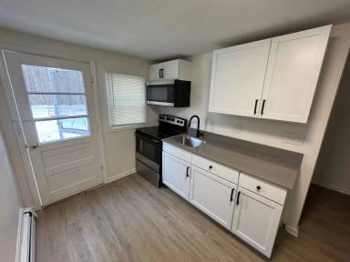 Main picture of 38 Mast Rd