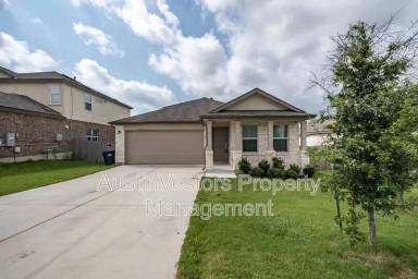 Main picture of 6005 Amalea Ln